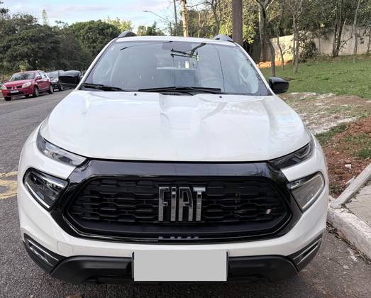 FIAT TORO 1.3 TURBO 270 FLEX FREEDOM AT6 FIAT TORO 1.3 TURBO 270 FLEX FREEDOM AT6